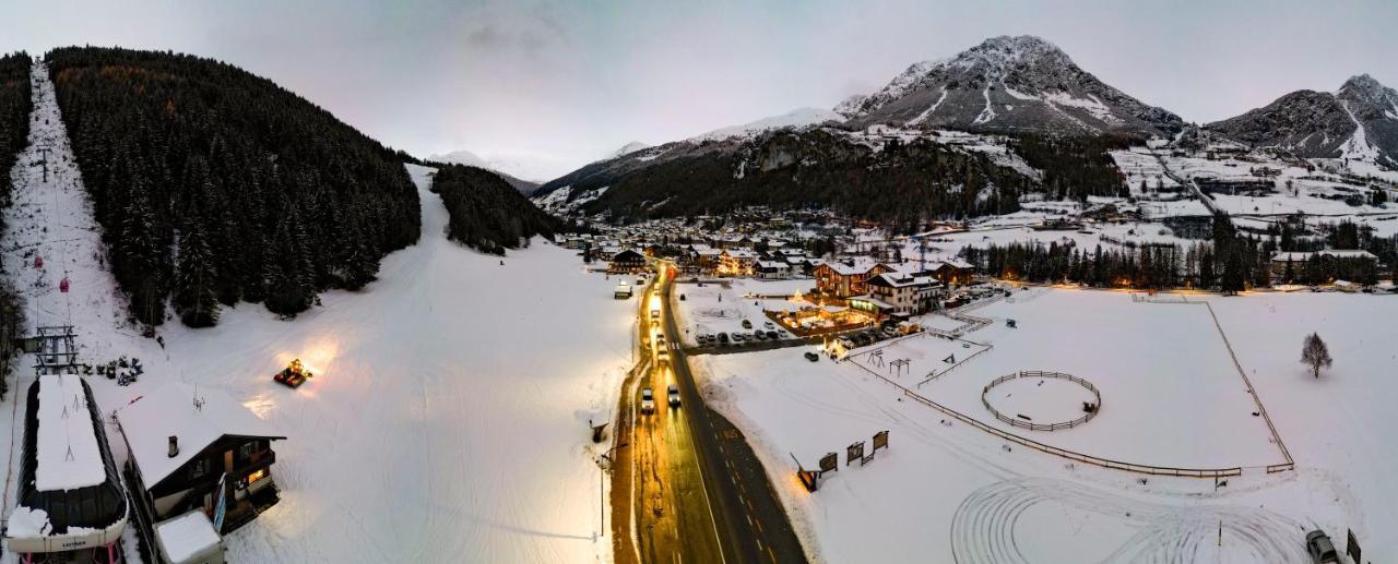 Nira Mountain Resort Futura Pradelle Екстер'єр фото
